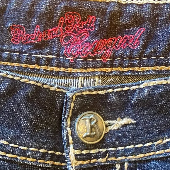 Rock & Roll Cowgirl - Picture 7 of 9